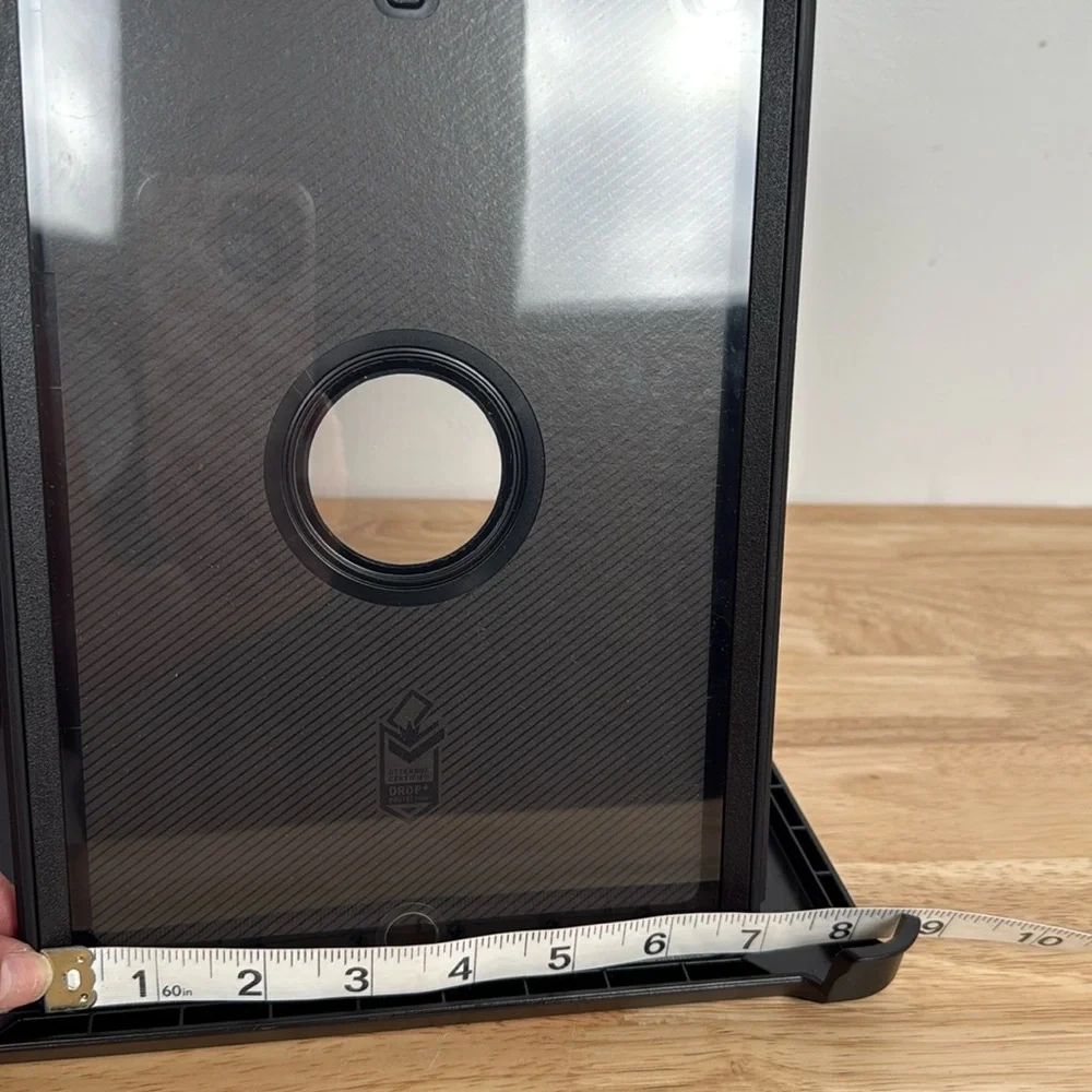NEW OtterBox Black defender series Tablet Case with Adjustable Stand